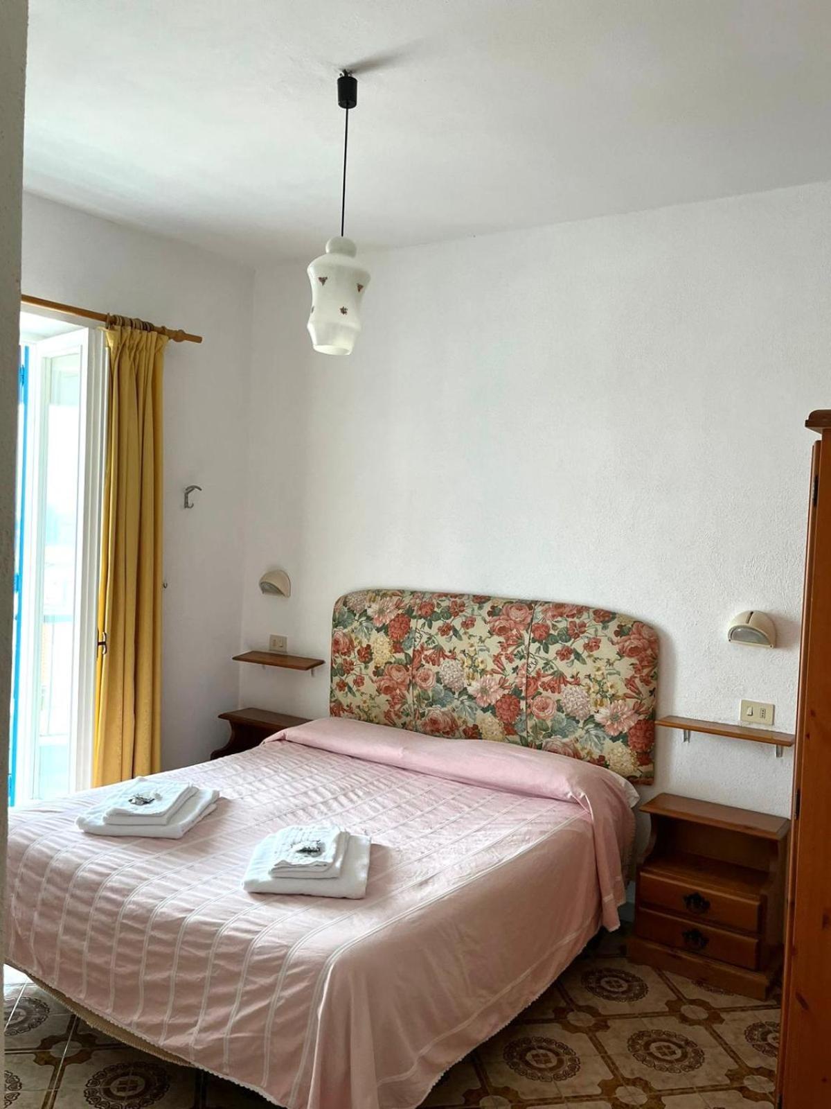 Hotel La Maggioressa Casamicciola Terme Exteriör bild